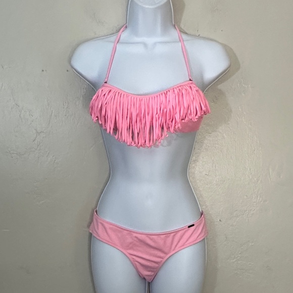 Hollister Pink Fringe Bikini - Picture 1 of 5